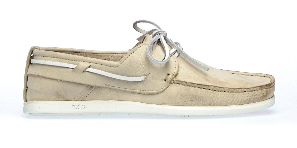 N.d.c. Made By Hand ALITHIA L LOW | Cera