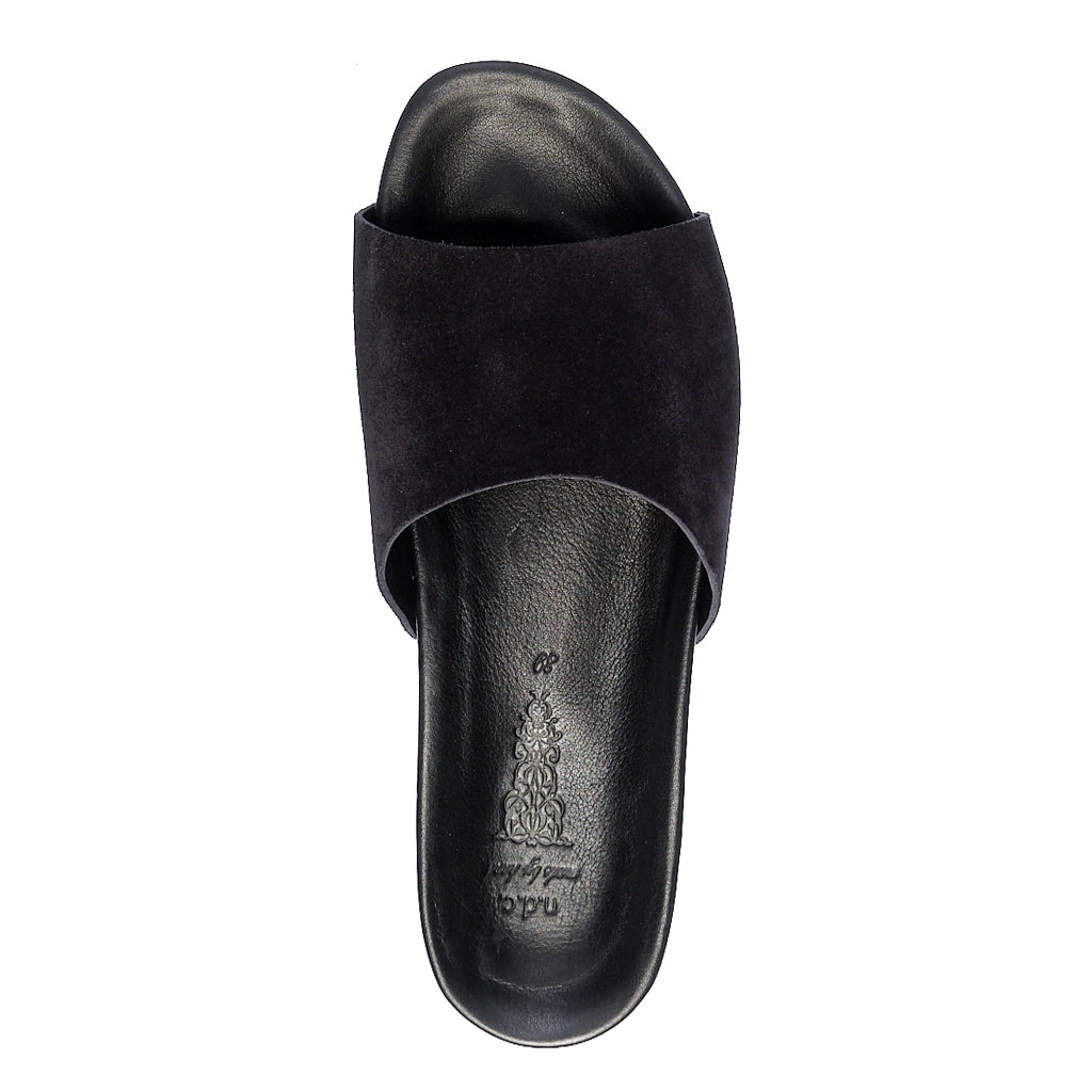 N.d.c. Made By Hand BIANCA MOULDED | Nero "Close Cart"